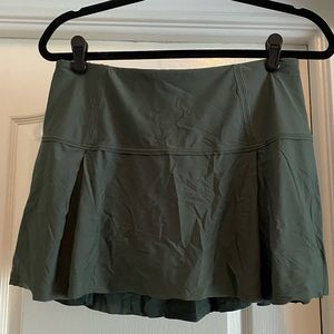 Lululemon skirt